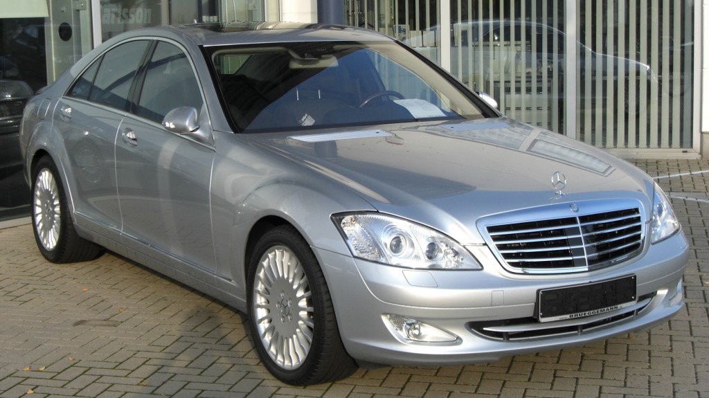 lux-mercedes-benz-s500-1642499114.jpeg