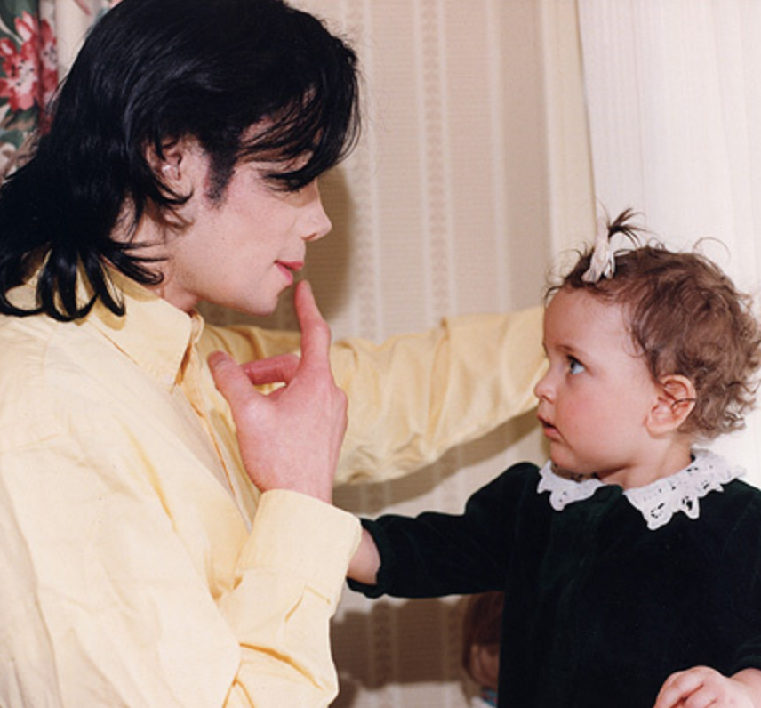 paris-jackson-con-gai-duy-nhat-cua-michael-jackson-1650193149.png