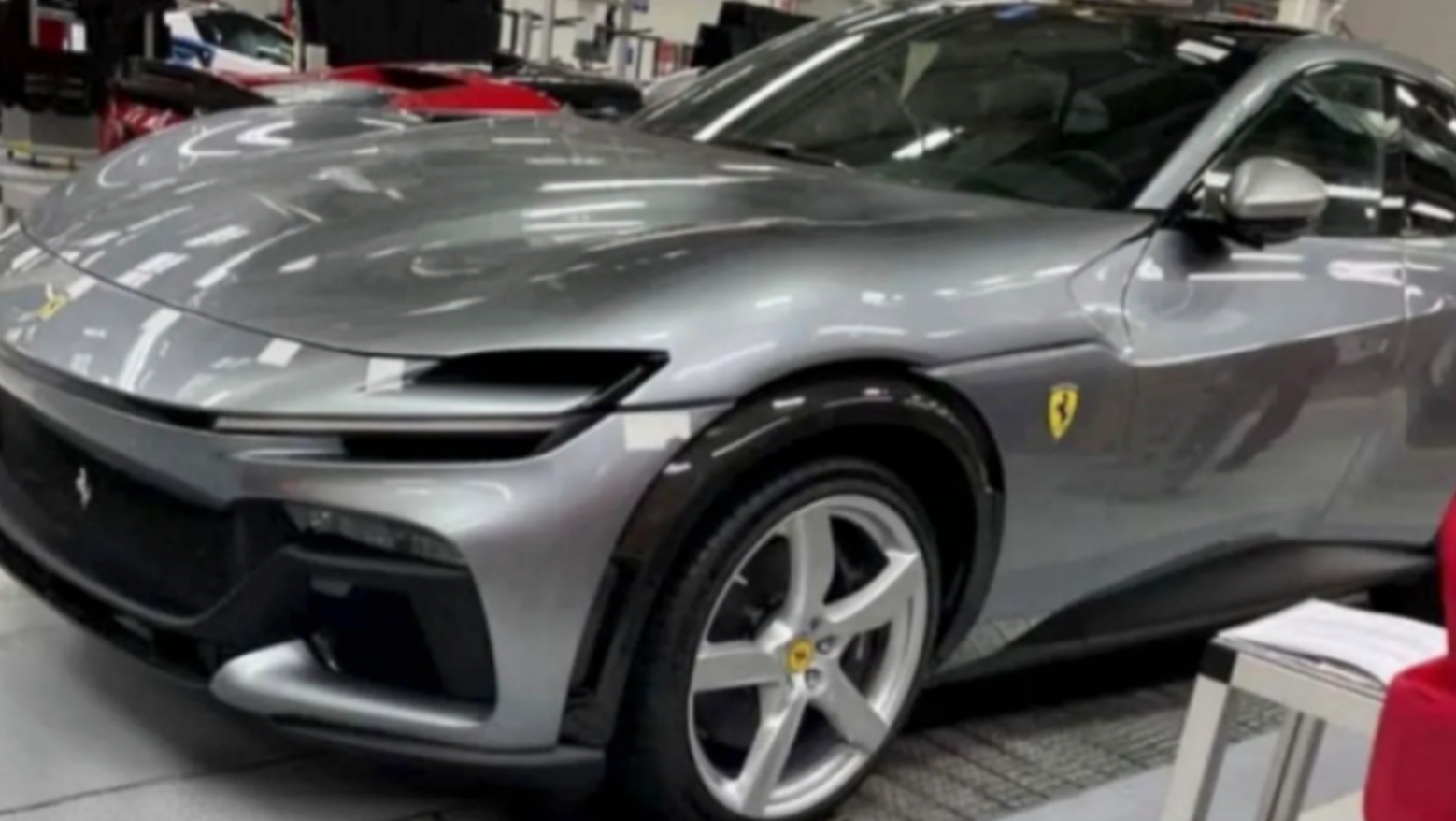 ferrari-suv-1650298518.png