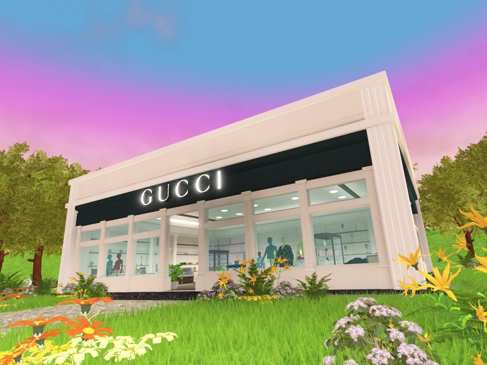 gucci-town-1667745847.jpg