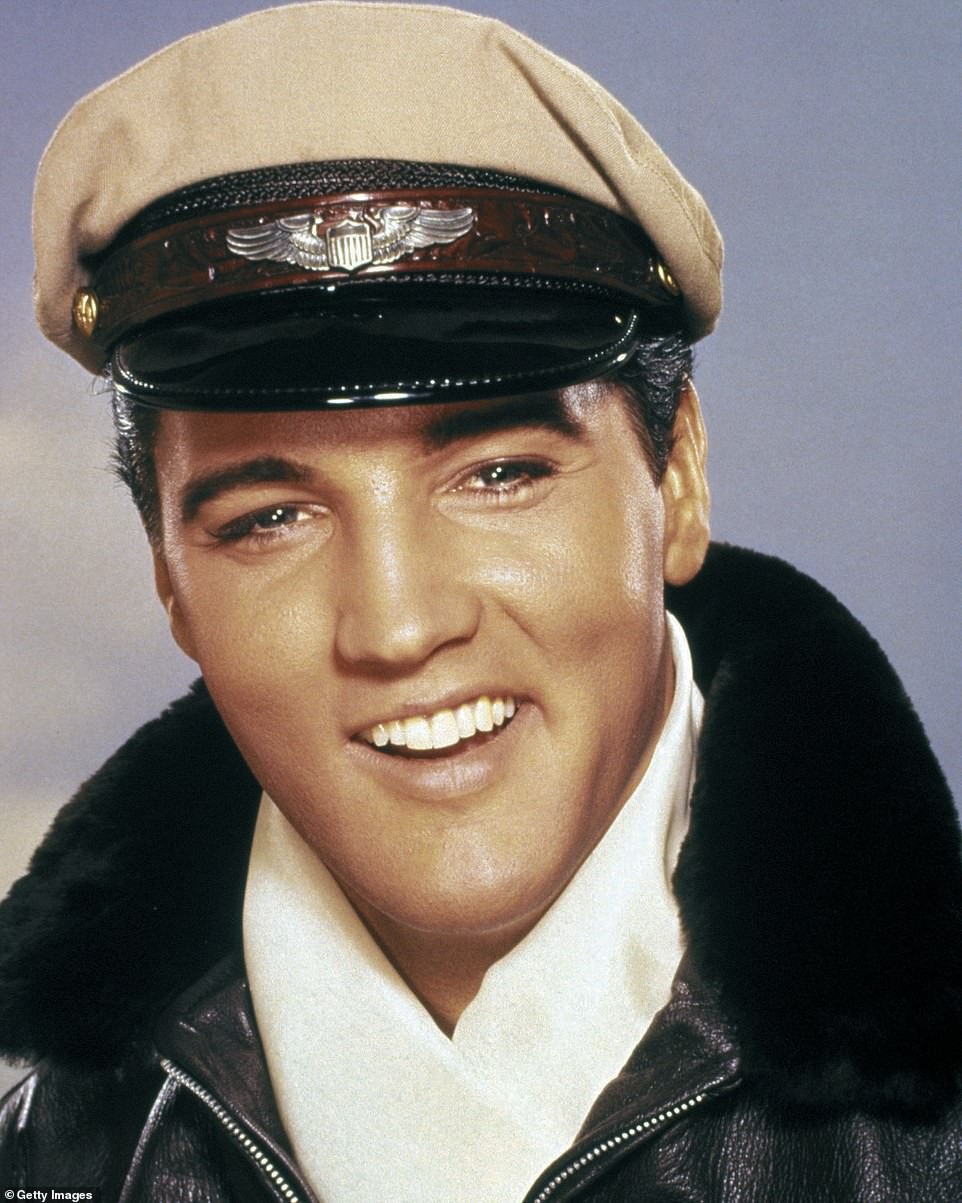 elviss-jet-5-1670205620.jpg