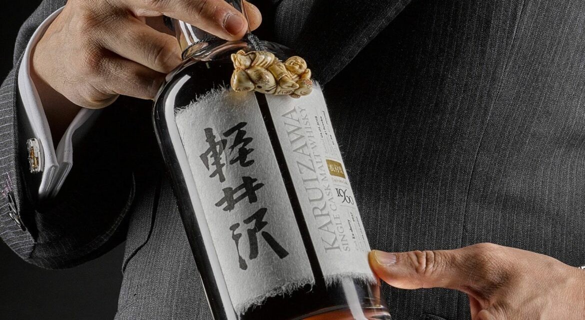 the-karuizawa-52-year-old-cask-5627-1170x641-1700651117.jpg