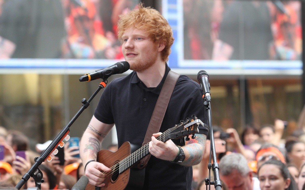 bo-suu-tap-dong-ho-tri-gia-hang-trieu-usd-cua-ca-si-ed-sheeran-961-7017394-1704172230.jpg