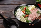 4 lưu ý khi ăn sáng bằng bún, phở