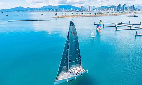 Say lòng trước view “triệu đô” của bến du thuyền Ana Marina Nha Trang