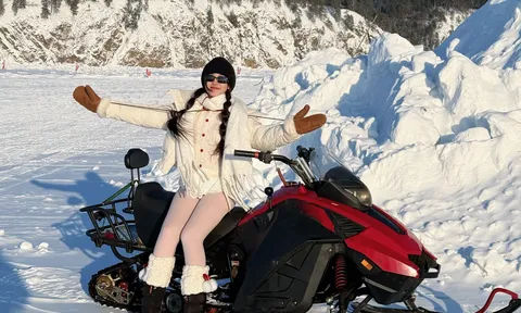 Nữ du khách Việt đi 17 tiếng đến ngôi làng siêu khắc nghiệt, ít người ghé thăm