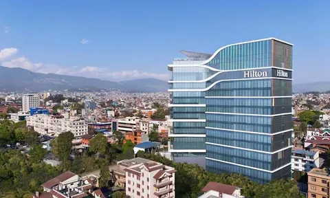 Khách sạn 5 sao ở Nepal trước khi bị phóng hoả