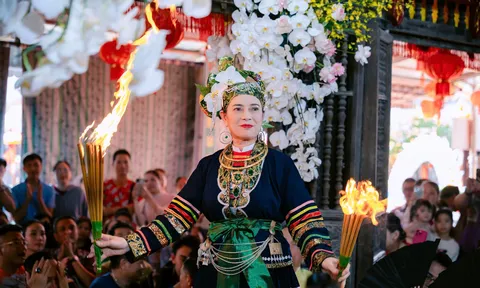 Về Phủ Dầy tháng Ba, lắng nghe miền di sản trong dòng chảy tín ngưỡng Mẫu.