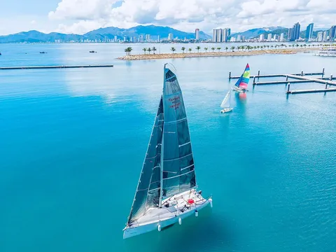 Say lòng trước view “triệu đô” của bến du thuyền Ana Marina Nha Trang