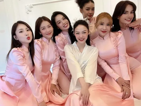Lễ đính hôn của ca sĩ Minh Hằng: biệt thự trang trí đầy hoa, xế hộp khủng và an ninh thắt chặt