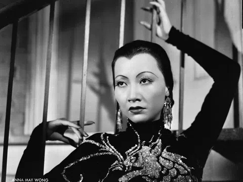 Việc Anna May Wong người Mỹ gốc Á đầu tiên được in lên đồng tiền của Mỹ có ý nghĩa thế nào?