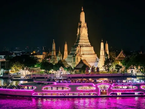 Du khách đến Thái Lan trong thời gian quốc tang cần lưu ý điều gì?