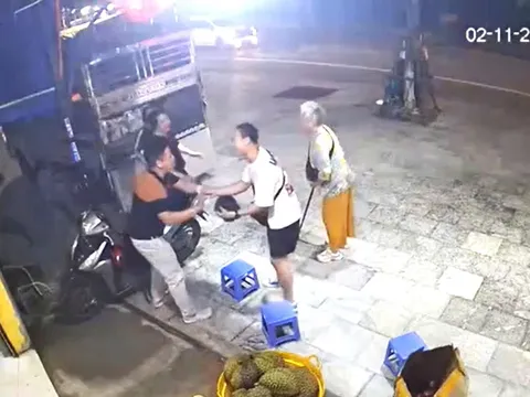 Tìm cụ bà Hàn Quốc đi lạc, chủ tiệm từ chối nhận 13 triệu đồng tiền cảm ơn