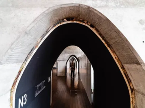 Bên trong những ‘nhà ga ma’ ở Tokyo, nơi thời gian dừng lại dưới lòng đất