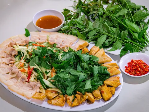 Đặc sản An Giang tên tưởng viết sai chính tả, khách thử một lần thích mê