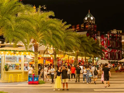 Phú Quốc đón lượng khách vượt mục tiêu cả năm