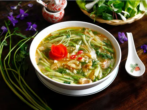 Canh khoai tây nấu rau cần: 'hot trend' ẩm thực và 5 lợi ích với sức khỏe