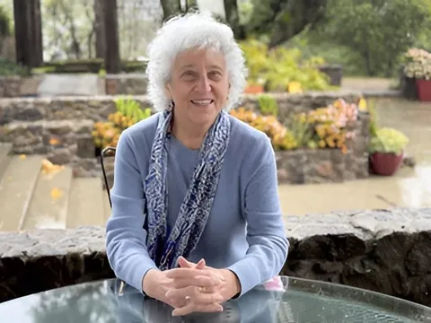 Giáo sư dinh dưỡng 89 tuổi tiết lộ về bữa sáng khác biệt