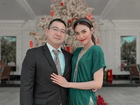 Chiêm ngưỡng biệt thự dát vàng lộng lẫy như cung điện châu Âu của vợ chồng cháu nội cố doanh nhân Tư Hường: View đắt giá nhìn thẳng ra sông Sài Gòn, sân rộng đủ đỗ chục chiếc ô tô