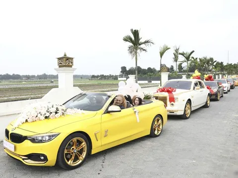 Gặp "đại gia trại lợn" ở Hải Dương, ngắm nhìn dàn siêu xe dát vàng trăm tỷ và biệt thự trong công viên rộng nghìn mét vuông