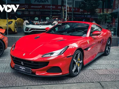 Cận cảnh Ferrari Portofino M hơn 15 tỷ đồng đầu tiên tại Việt Nam