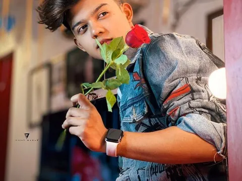 10 người chơi TikTok giàu nhất thế giới làm gì và khối tài sản họ sở hữu là bao nhiêu?