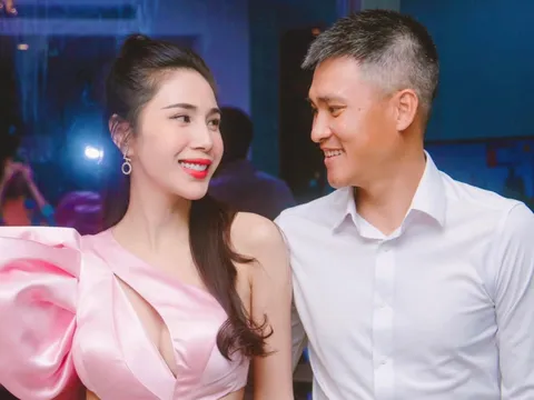 Khối tài sản xa xỉ của Công Vinh - Thủy Tiên sau 1 thập kỷ gắn bó: Phá nhà 22 tỷ xây mới, lái toàn xế xịn, đồng hồ cũng đính tới hơn 200 viên kim cương