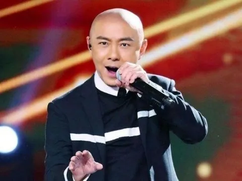 "Vi Tiểu Bảo" từng nổi danh là Thiên Vương châu Á, giờ U60 bị chê hết thời nhưng vẫn giàu sang bộn tiền, sống không con cái