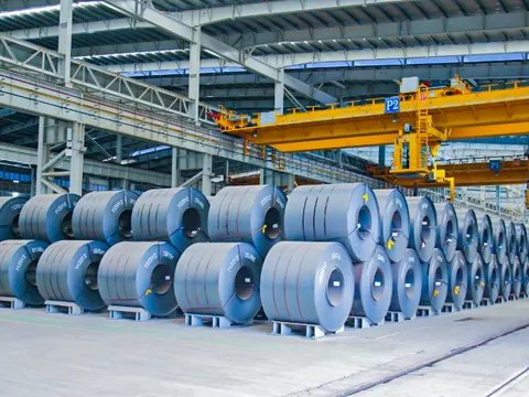 Trong bối cảnh covid-19, tập đoàn Hòa Phát lần đầu cán mốc lợi nhuận ròng 34.520 tỷ, giữ vững vị trí số1 ngành thép xây dựng