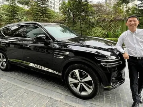 Ngó BMW 840i nhưng chốt mua Genesis G90, cựu Chủ tịch Rolls-Royce VN bất ngờ nhận được chiếc SUV hạng sang từng gây xôn xao về nguồn gốc
